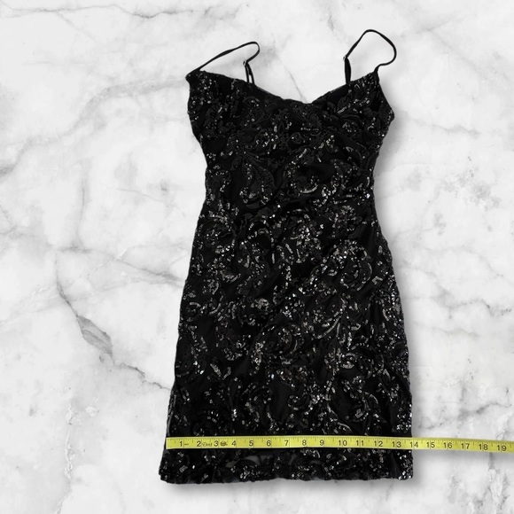 Windsor Black Sequin Mini Dress with Side Slit Spaghetti Strap Sz: XS - Picture 9 of 12